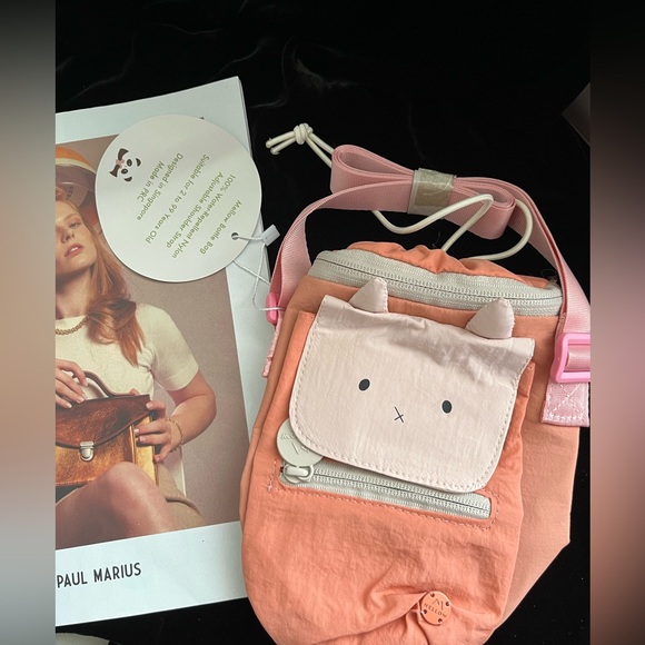 Mellow Other - Back to school sales- BNWT Cute Mellow Sip Buddy Water Bottle Bag - Bunny